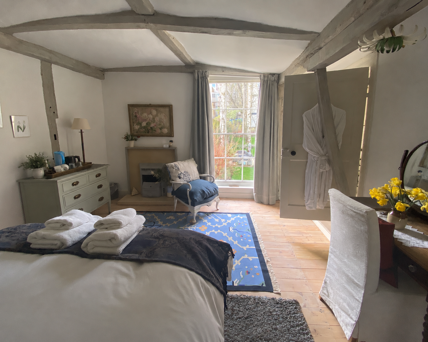 IMAGE BAYEHOUSE